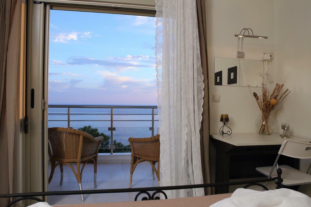 Euphoria - South Crete Villas Achlia Exterior photo